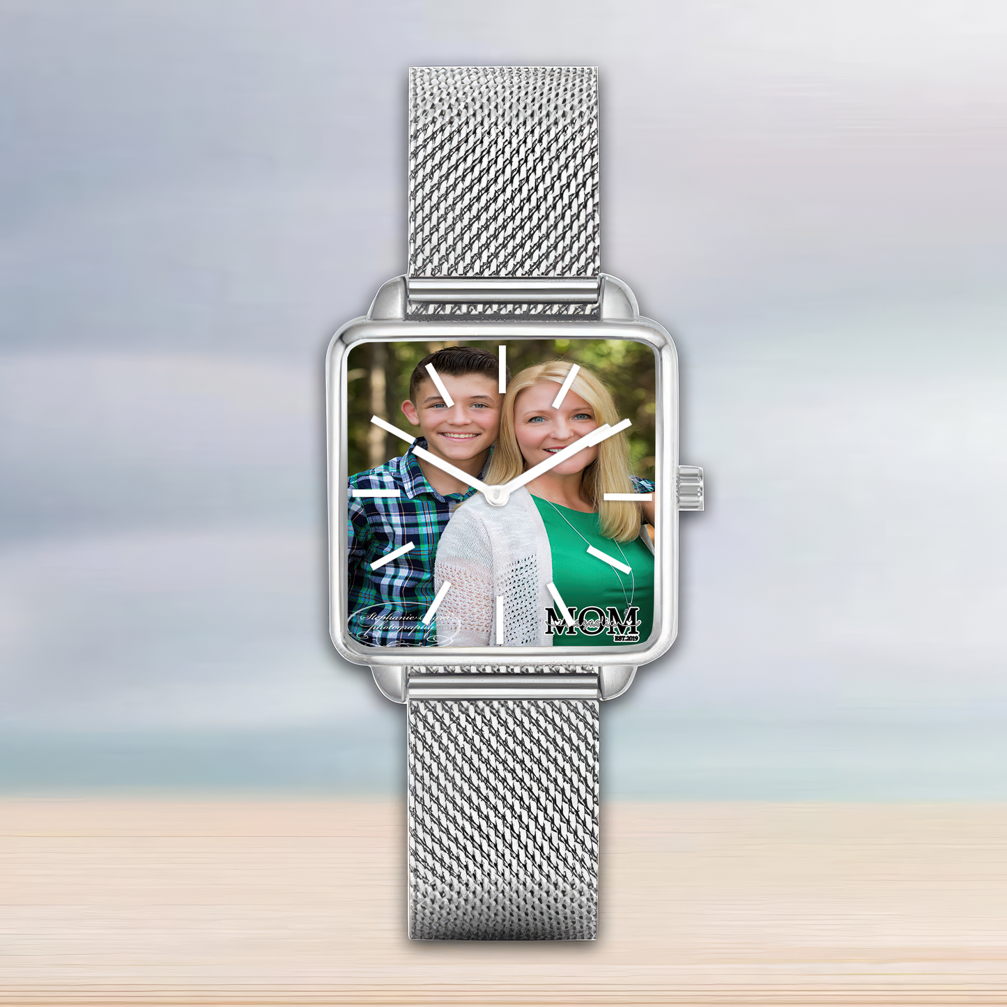 Mom Est Watch