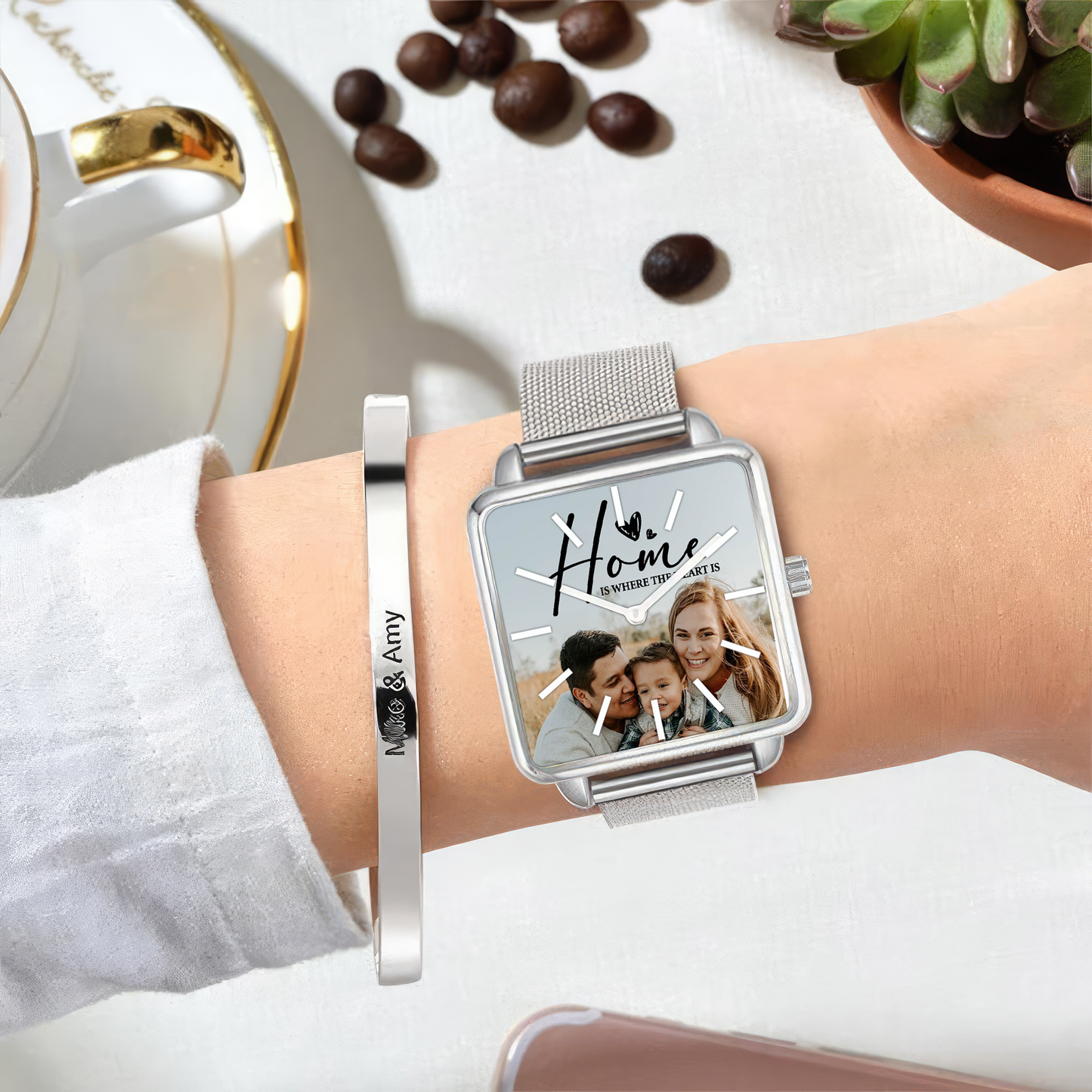 Family Home Sweet Home hand , Personalized Design ver1 Watch